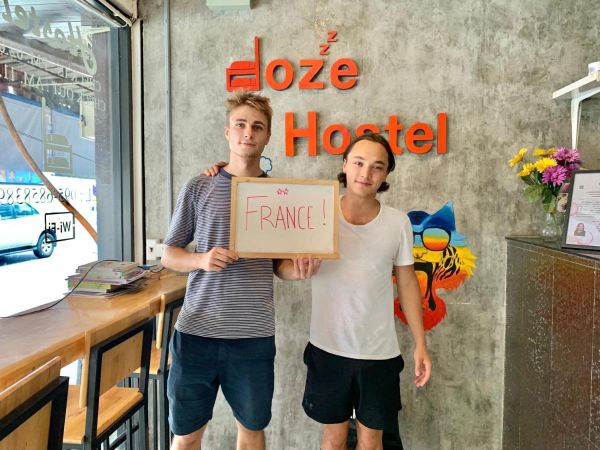 Doze Hostel Chiang Mai Exteriör bild