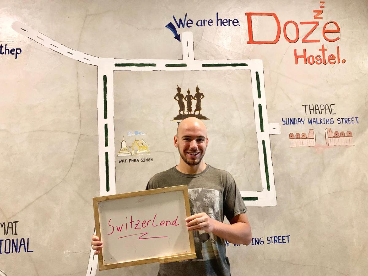 Doze Hostel Chiang Mai Exteriör bild
