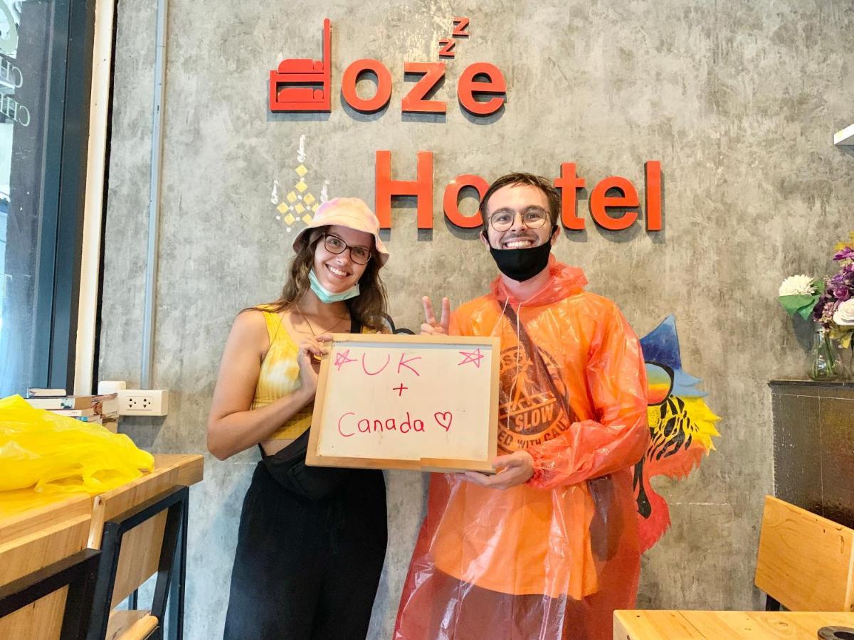 Doze Hostel Chiang Mai Exteriör bild